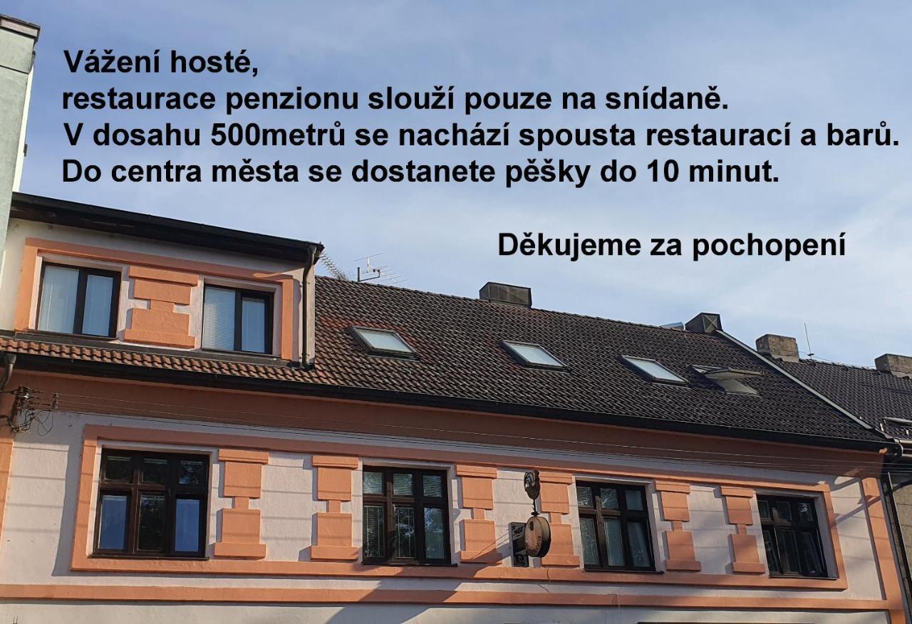 Penzion U Kohoutka Pardubice Exterior foto